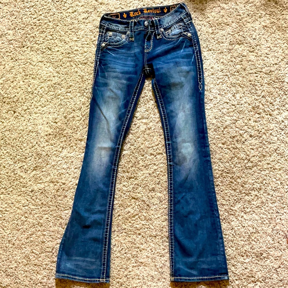 Boot cut jeans